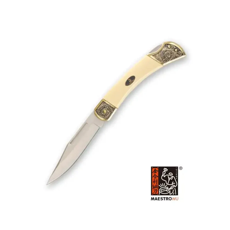 BO-4 pocket holding knife