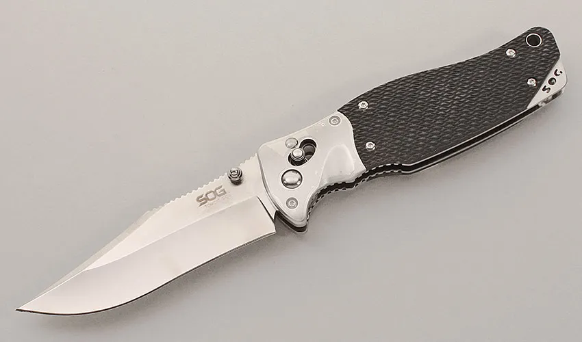 Best Hunting Knife Brands 6 The Cutting Edge knives